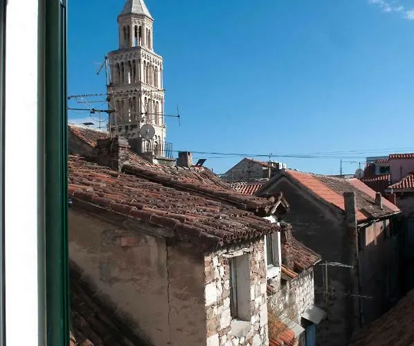 Buga And Tuga בית הארחה