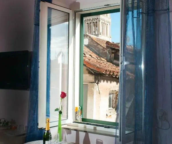 Buga And Tuga בית הארחה 3*